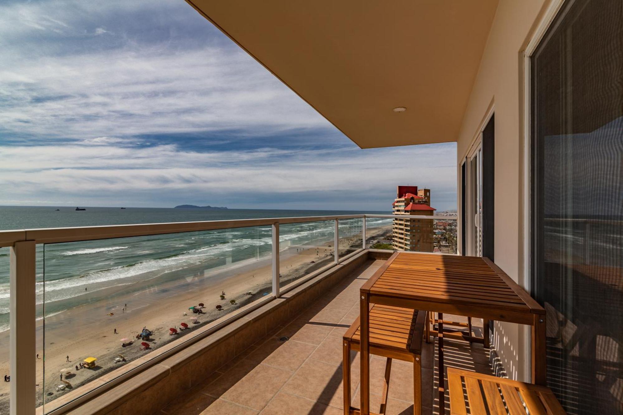 Rosarito Beach Luxury Beachfront Walk 2 Papas & Beer Daire Dış mekan fotoğraf